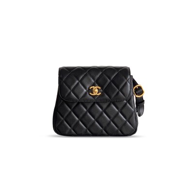 CHANEL 25A HANDLE KELLY BAG A94679 (18*14.5**6.5cm)
